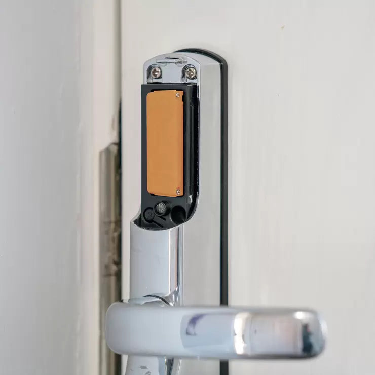 Yale Conexis L2 Smart Lock in Chrome