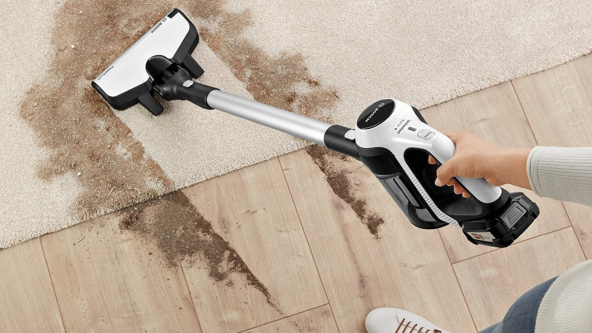 Bosch Serie 6 Unlimited ProHome Vacuum Cleaner, White BCS611GB