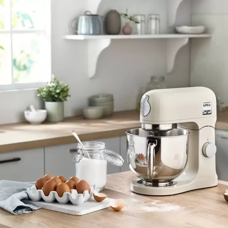 Kenwood kMix Stand Mixer in Cream KMX750AC