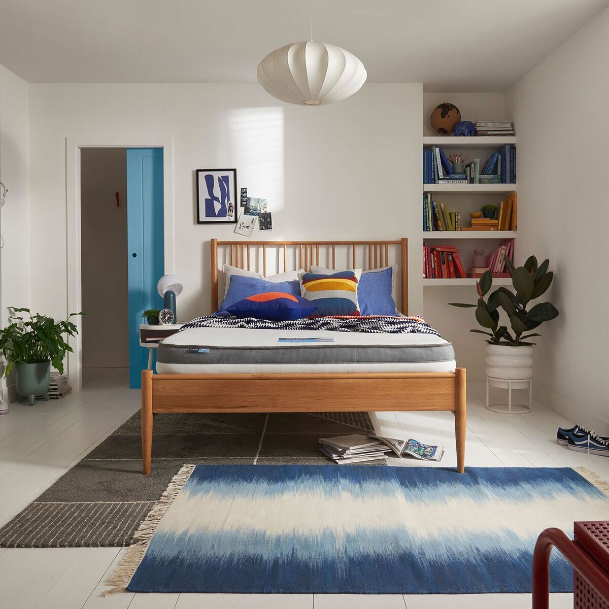 Silentnight Studio Gel Hybrid, in 3 Sizes - Signature Retail Stores