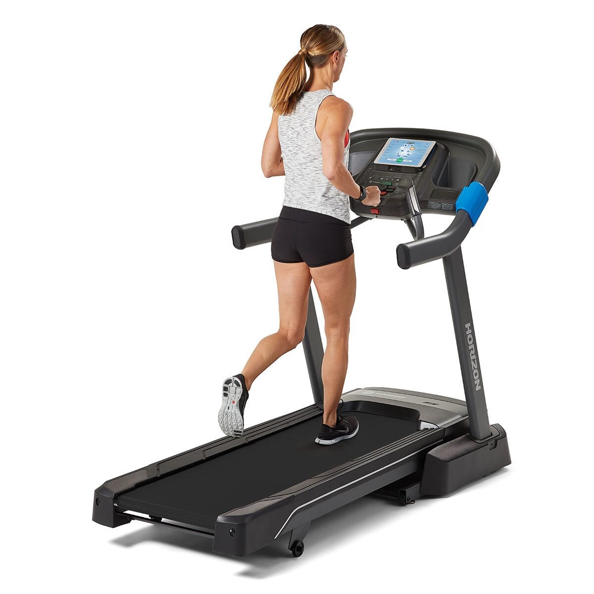 Installed Horizon Fitness 7.0AT Treadmill - Signature Retail Stores