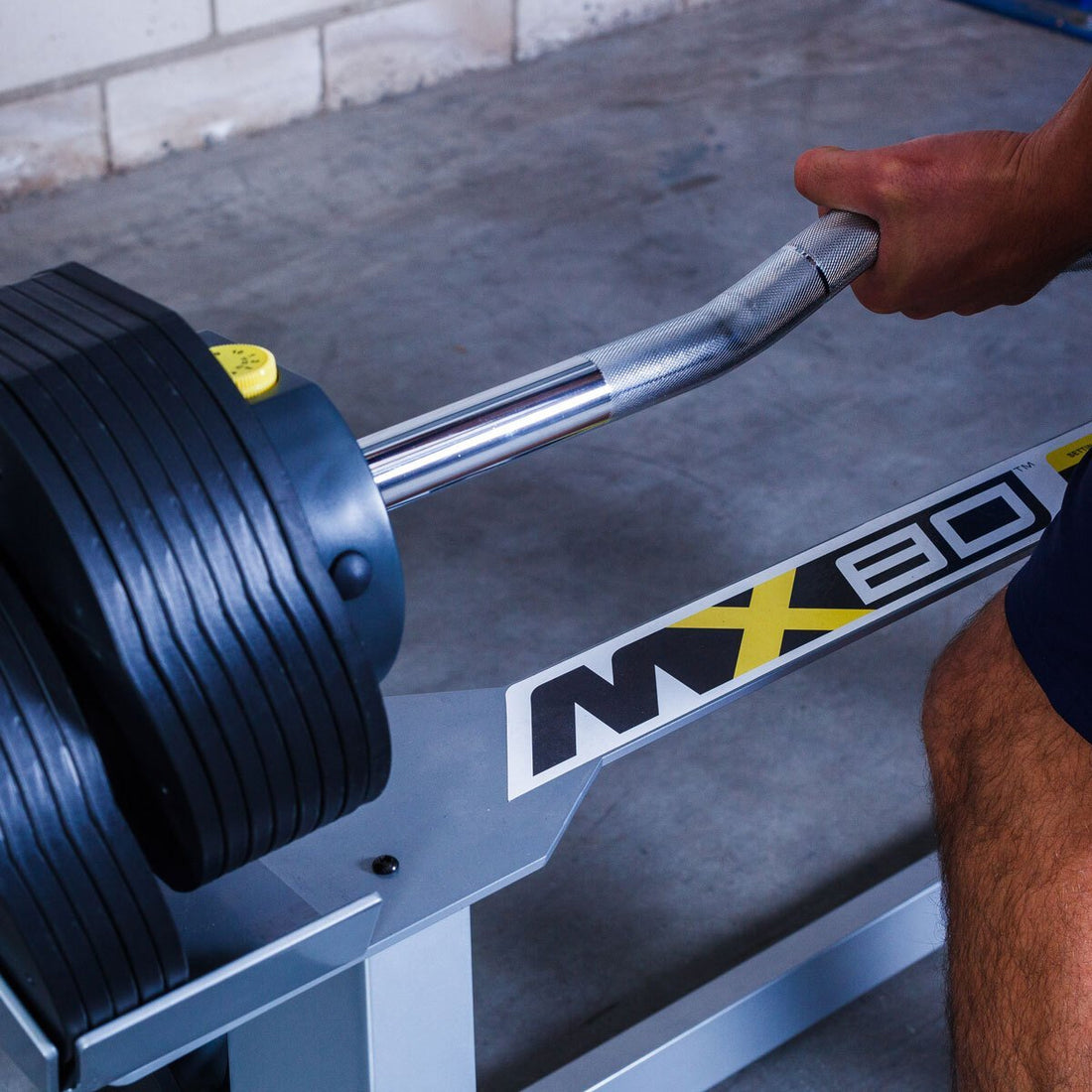 MX Select MX80 Haltère de musculation réglable avec support et barre de traction MX Select MX80 Haltère de musculation réglable avec support et barre de traction